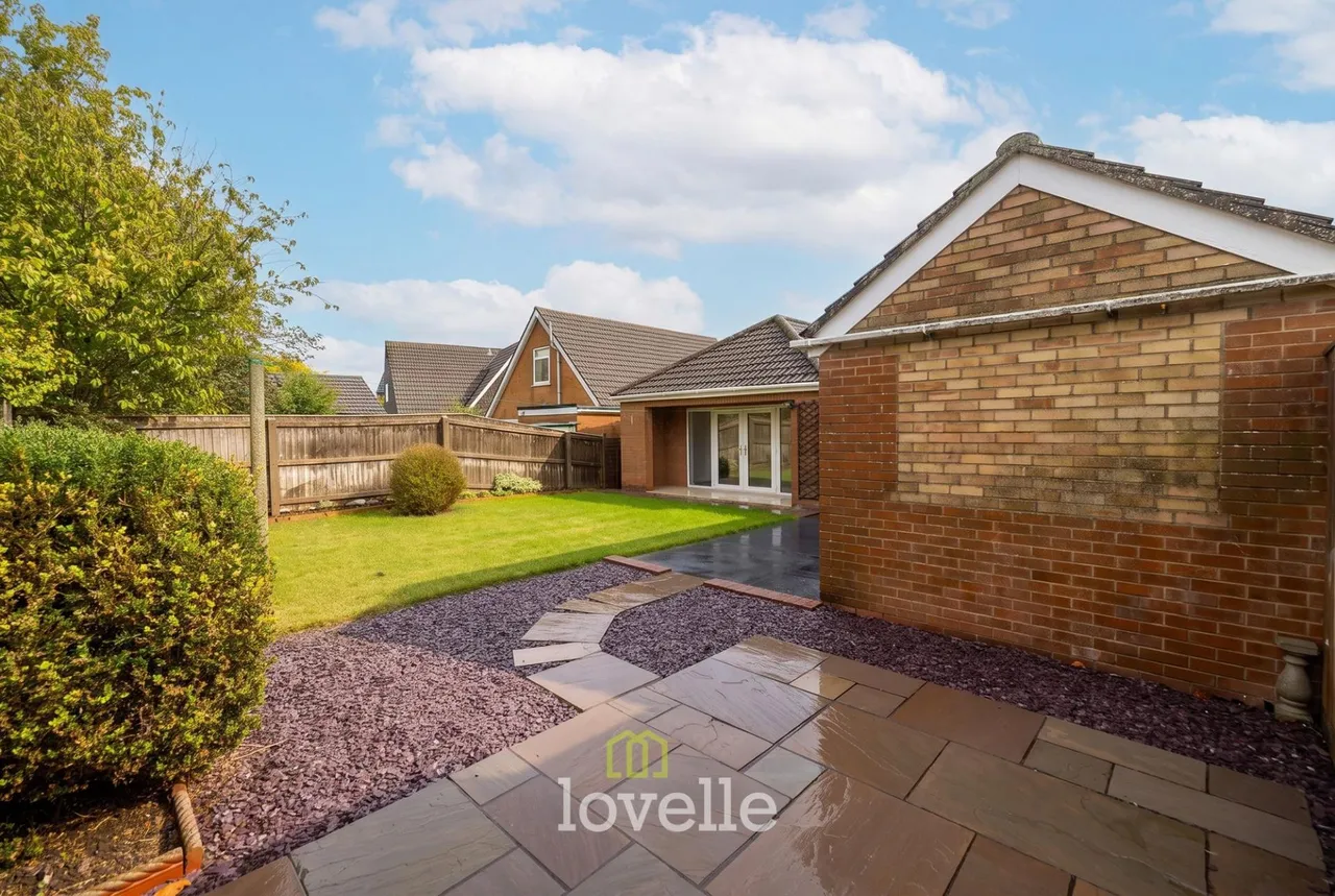 Carmen Crescent, Holton-Le-Clay, DN36, photo 18