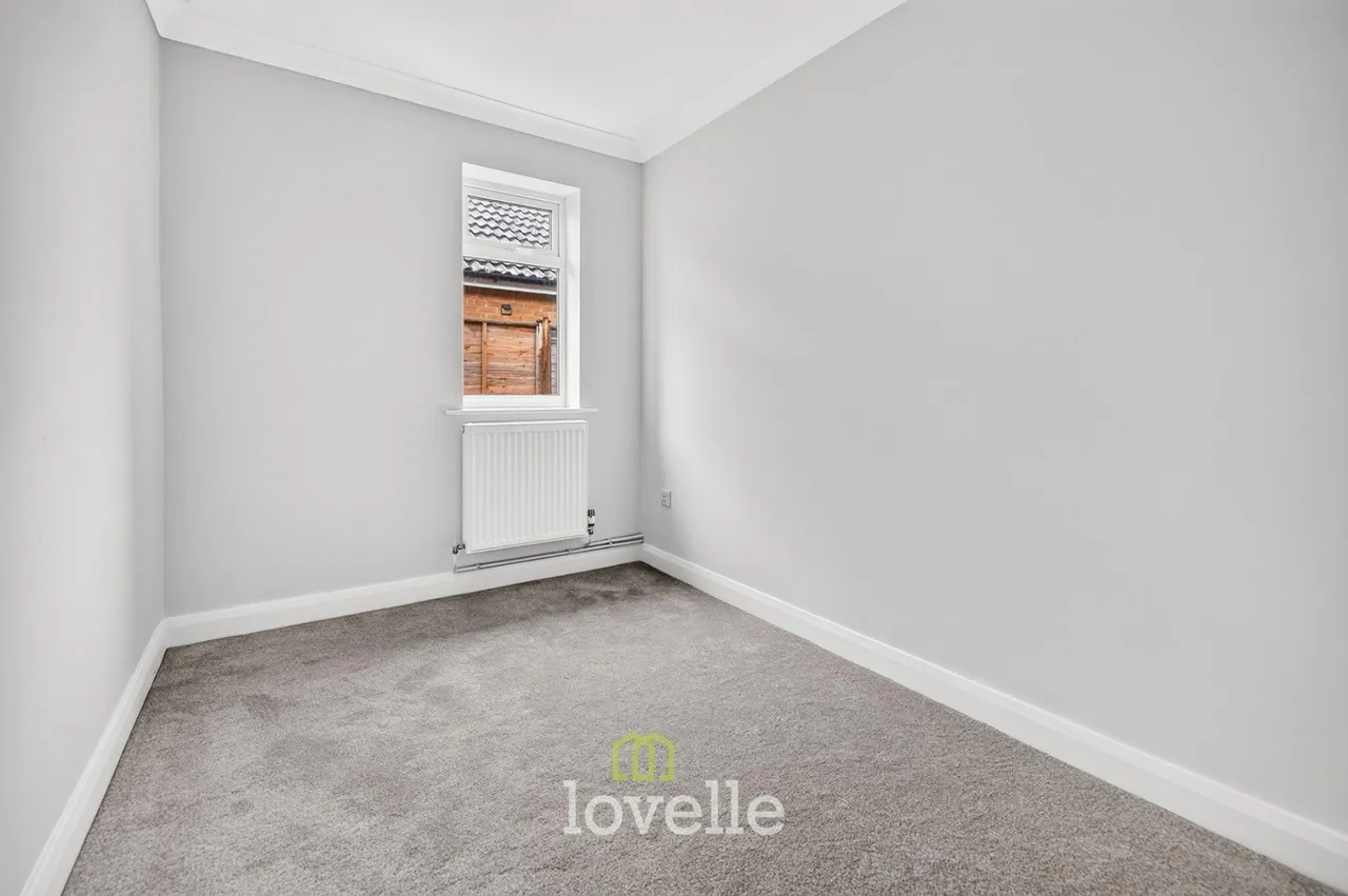 Carmen Crescent, Holton-Le-Clay, DN36, photo 12