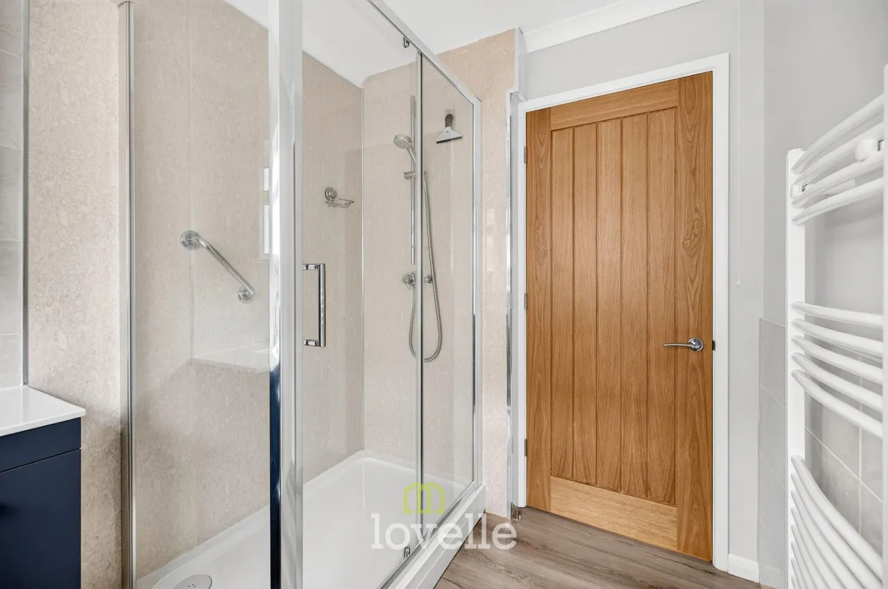 Carmen Crescent, Holton-Le-Clay, DN36, photo 16