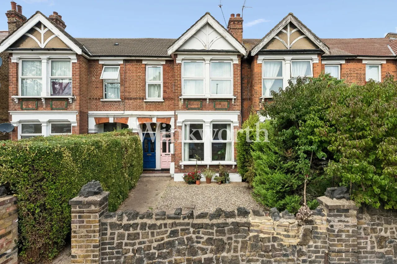 Lansdowne Road, London, N17, photo 2