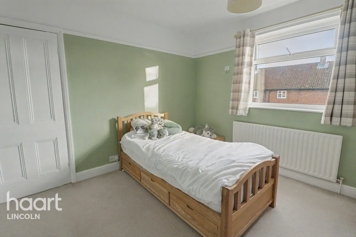 High Street, Reepham, LN3, photo 13