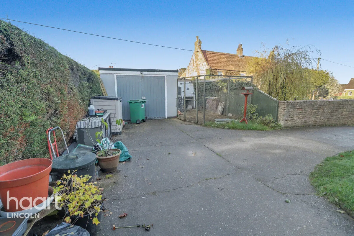High Street, Reepham, LN3, photo 24