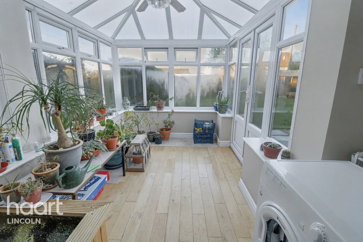 High Street, Reepham, LN3, photo 6