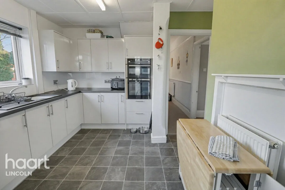 High Street, Reepham, LN3, photo 9