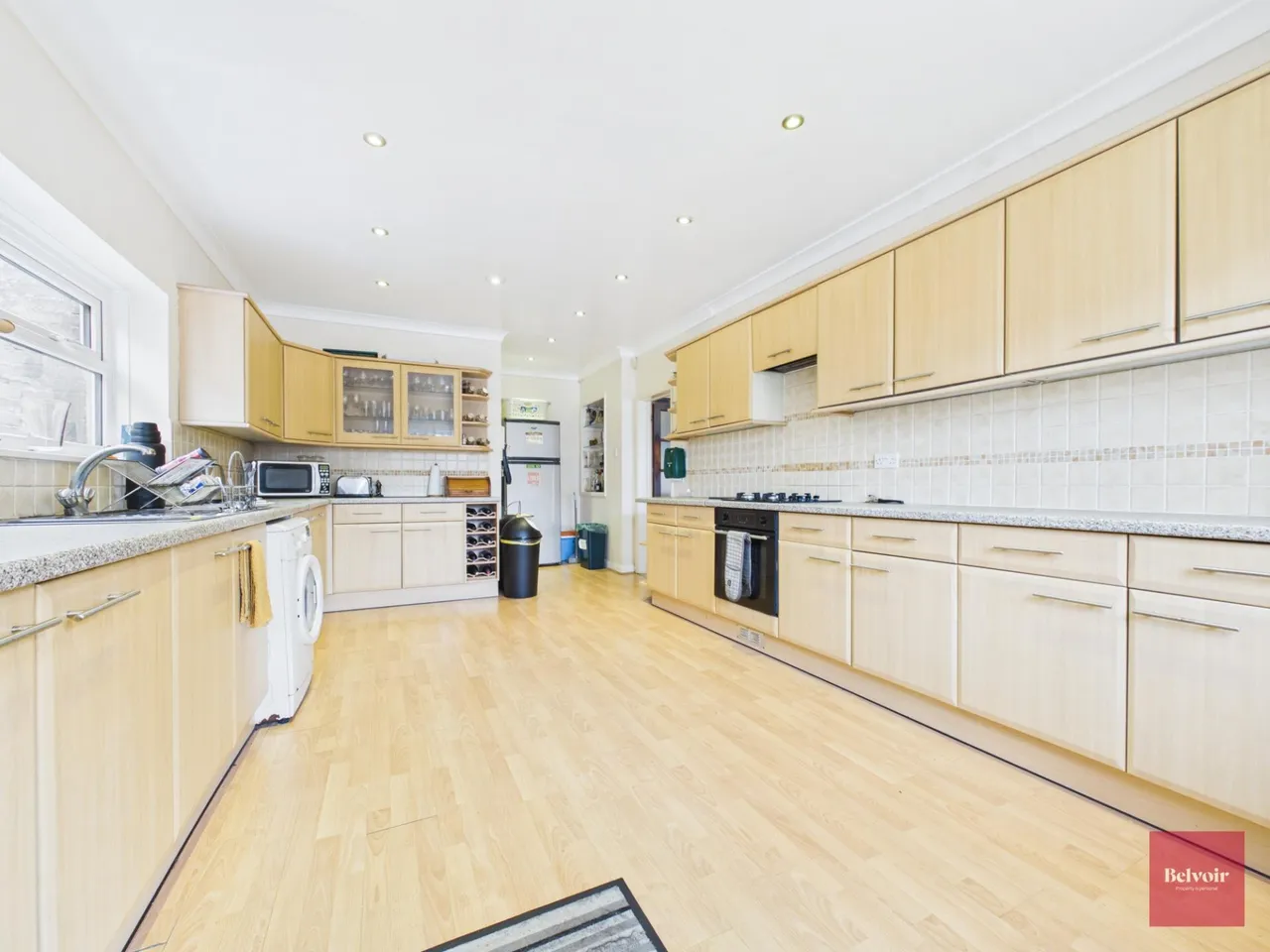 Carmarthen Road, Fforestfach, SA5, photo 6