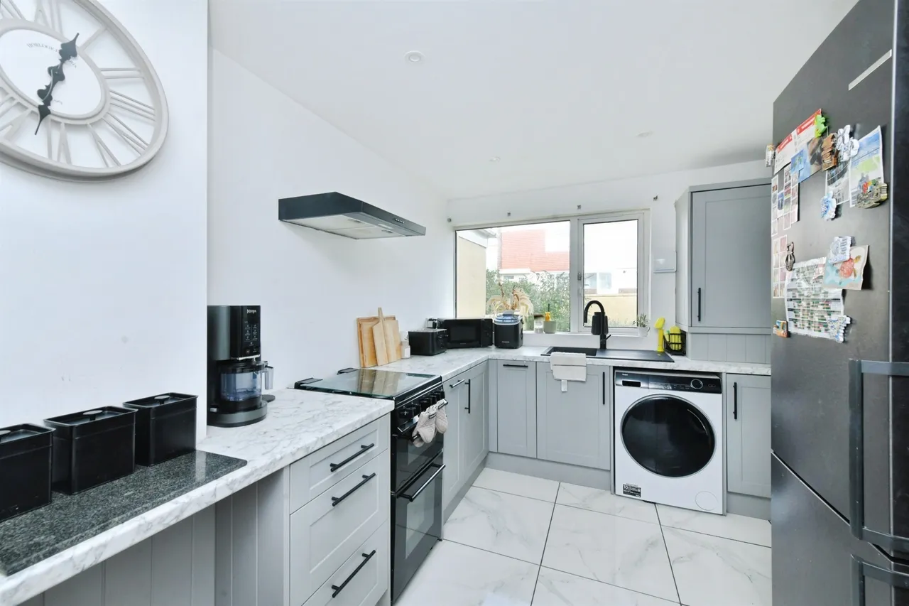Cromer Walk, Plymouth, PL6, photo 9