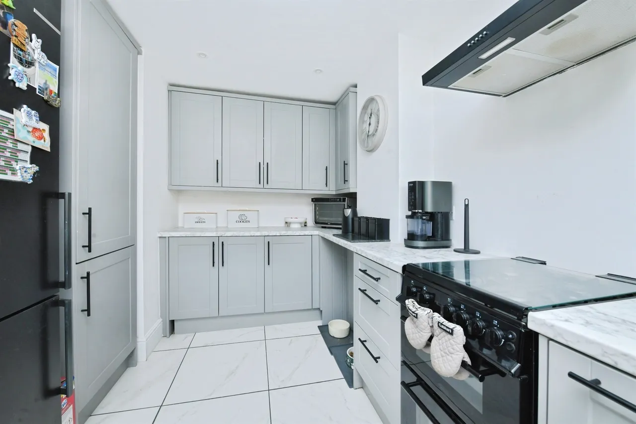 Cromer Walk, Plymouth, PL6, photo 10