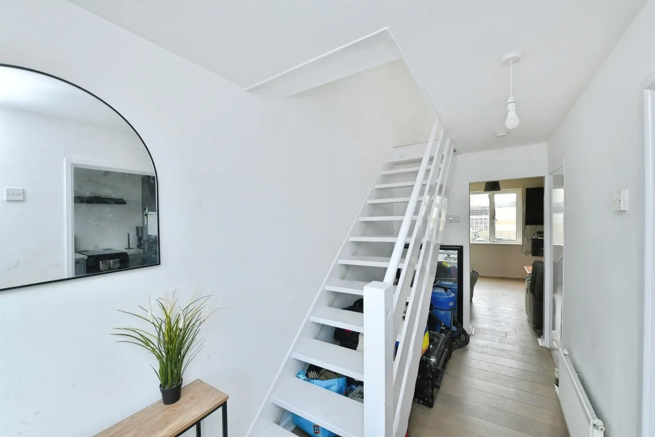 Cromer Walk, Plymouth, PL6, photo 8