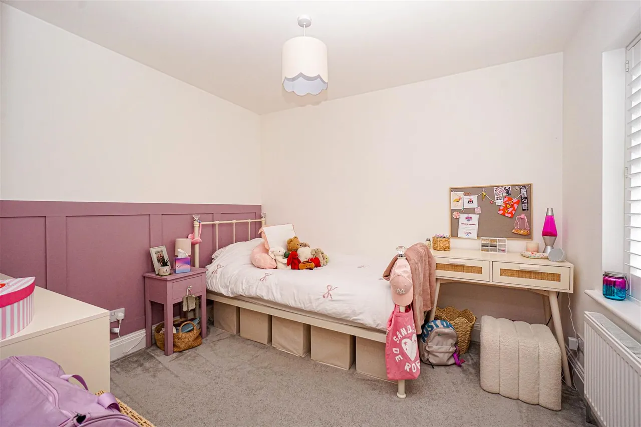 Rushmere Rise, St. Leonards-On-Sea, photo 14