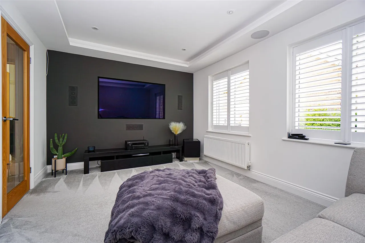 Rushmere Rise, St. Leonards-On-Sea, photo 5