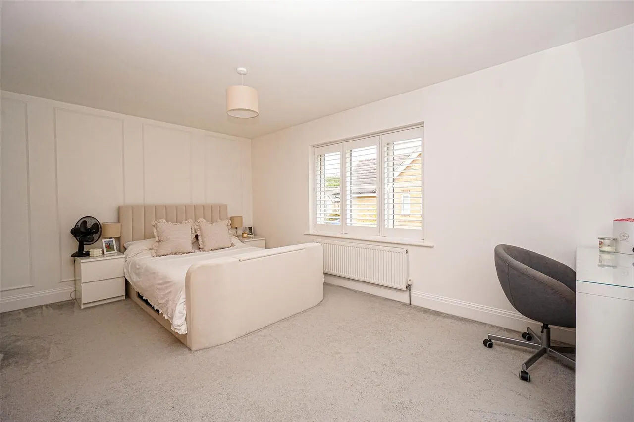 Rushmere Rise, St. Leonards-On-Sea, photo 11