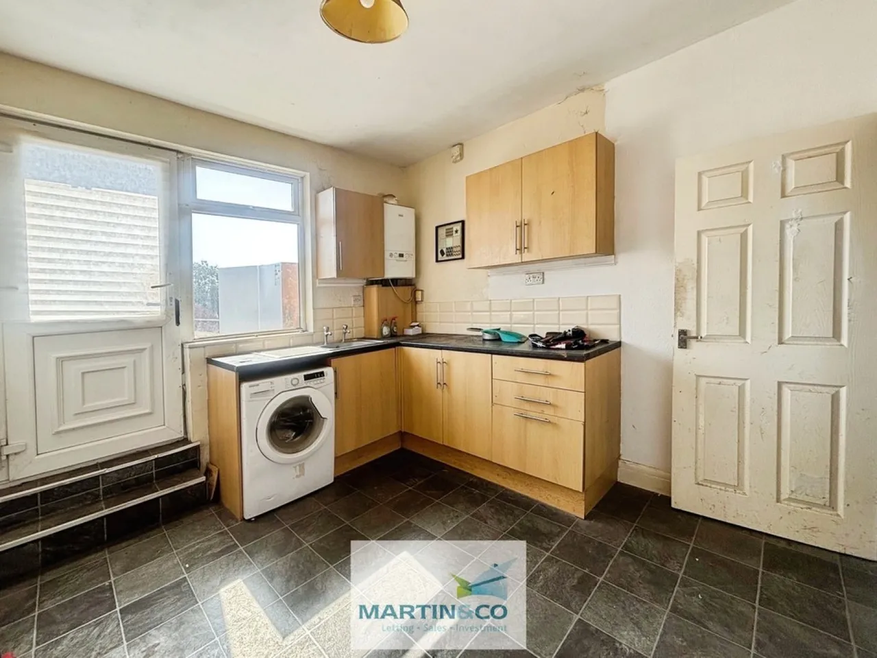 Doncaster Road, Langold, photo 2