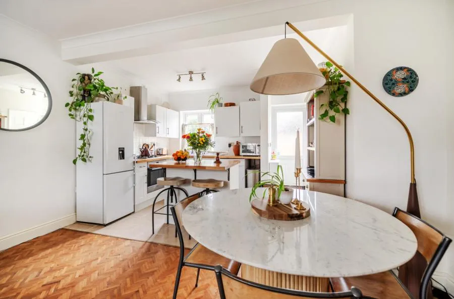 West Crescent, Windsor, SL4, photo 19