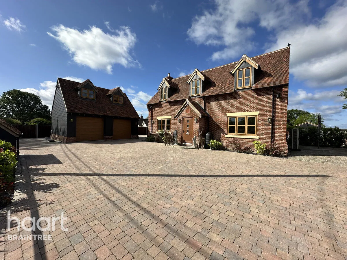 4 bed house for sale, School Lane, Chelmsford, CM3