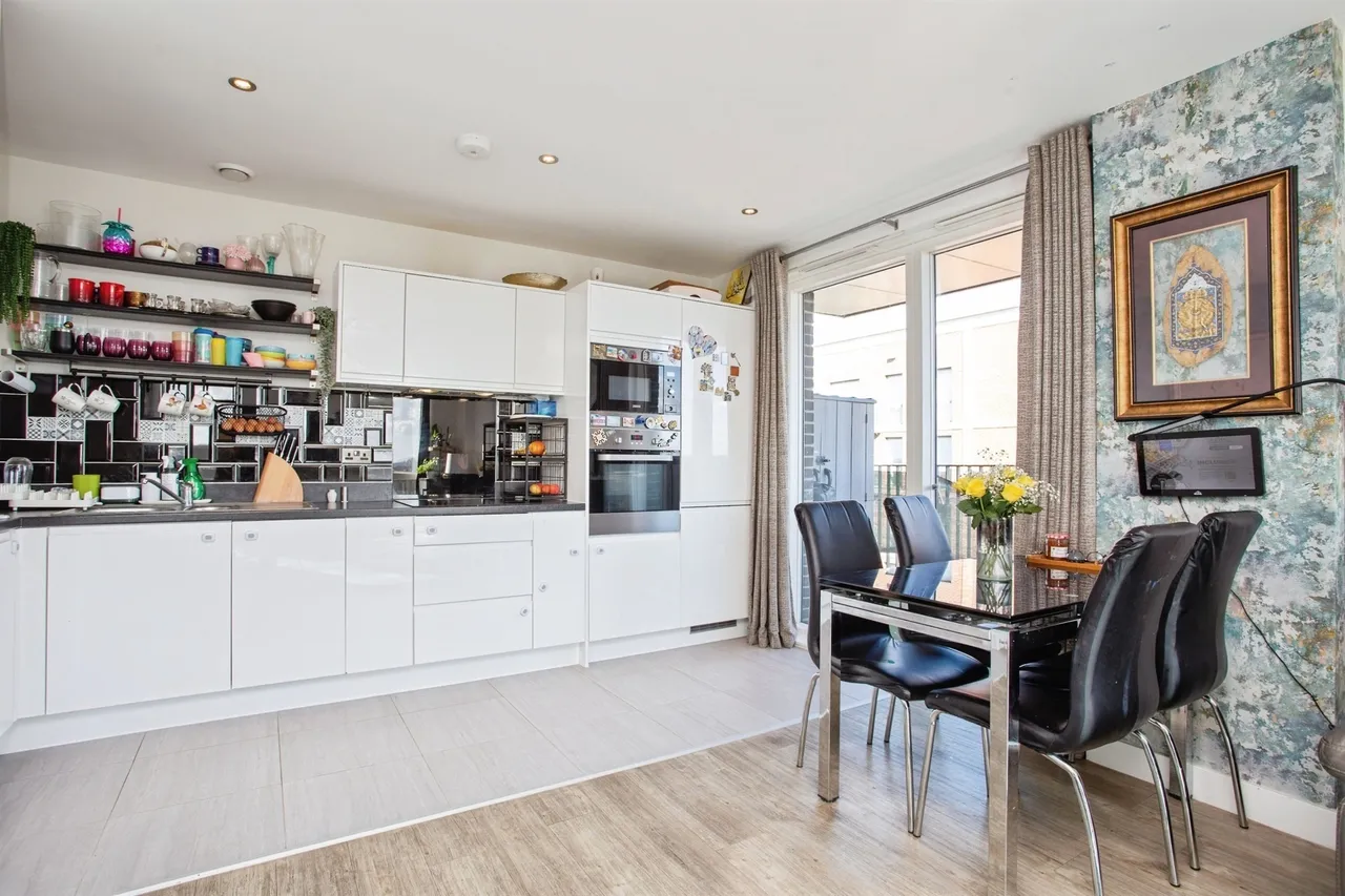 Gayton Road, Harrow, photo 5