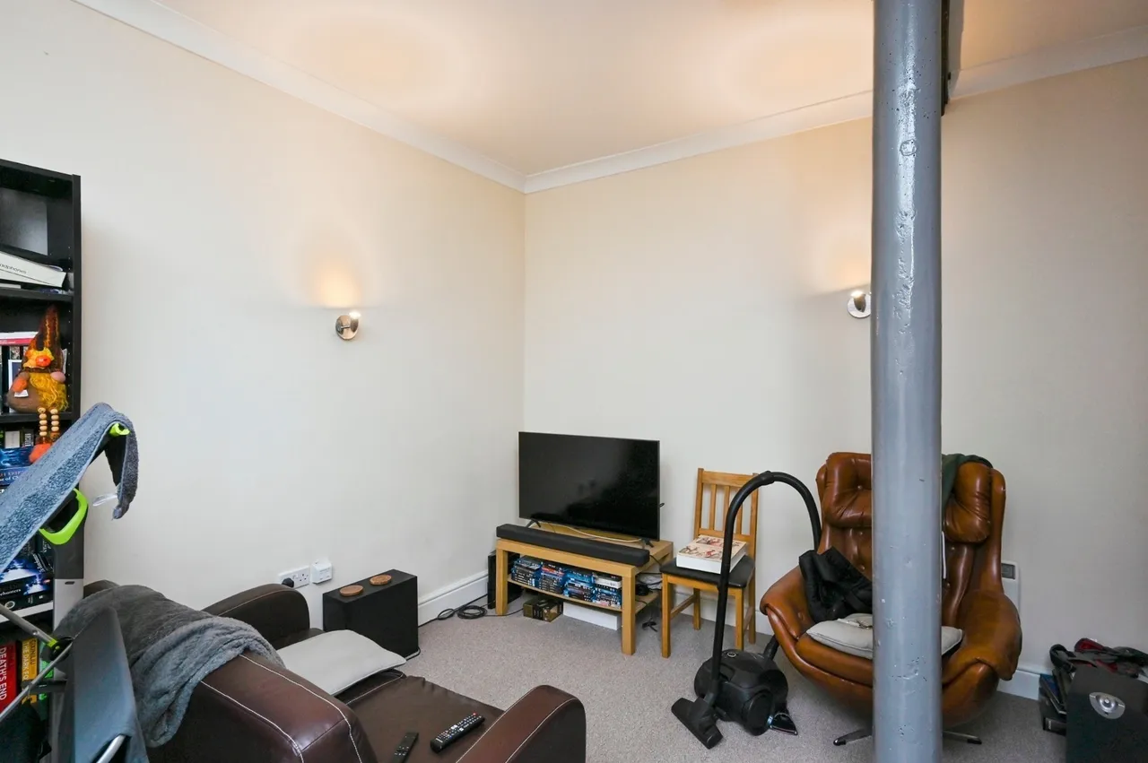 Pilcher Gate, Nottingham, Nottinghamshire, NG1, photo 15