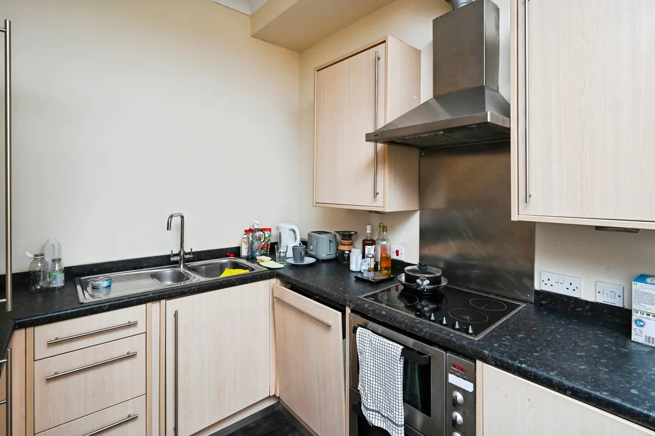 Pilcher Gate, Nottingham, Nottinghamshire, NG1, photo 7