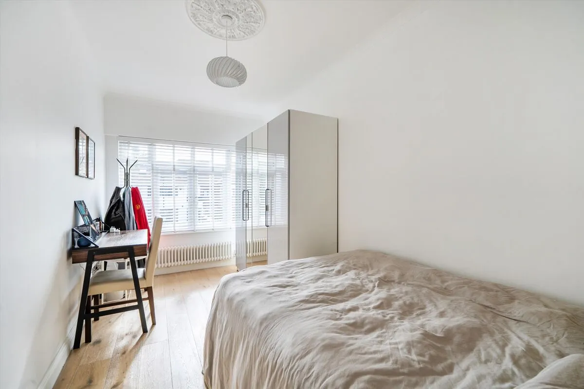 Dobree Avenue, London, NW10, photo 14