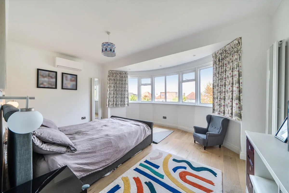 Dobree Avenue, London, NW10, photo 12
