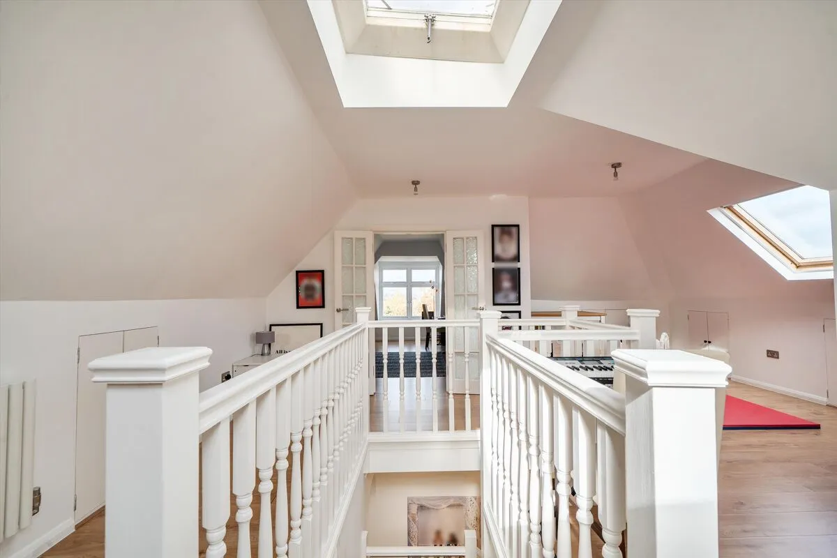 Dobree Avenue, London, NW10, photo 17