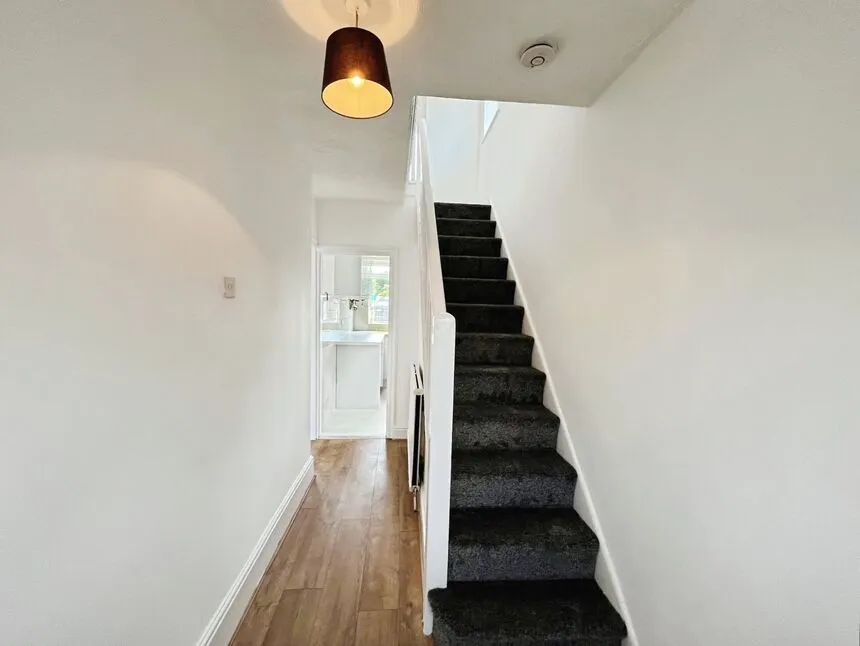 Dorset Avenue, Cheadle Hulme, Greater Manchester, SK8, photo 2