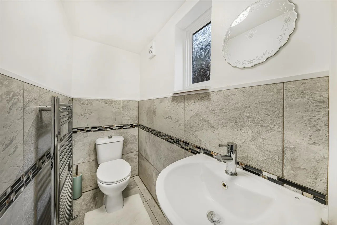Sewardstone Road, Chingford, E4 7PY, photo 8