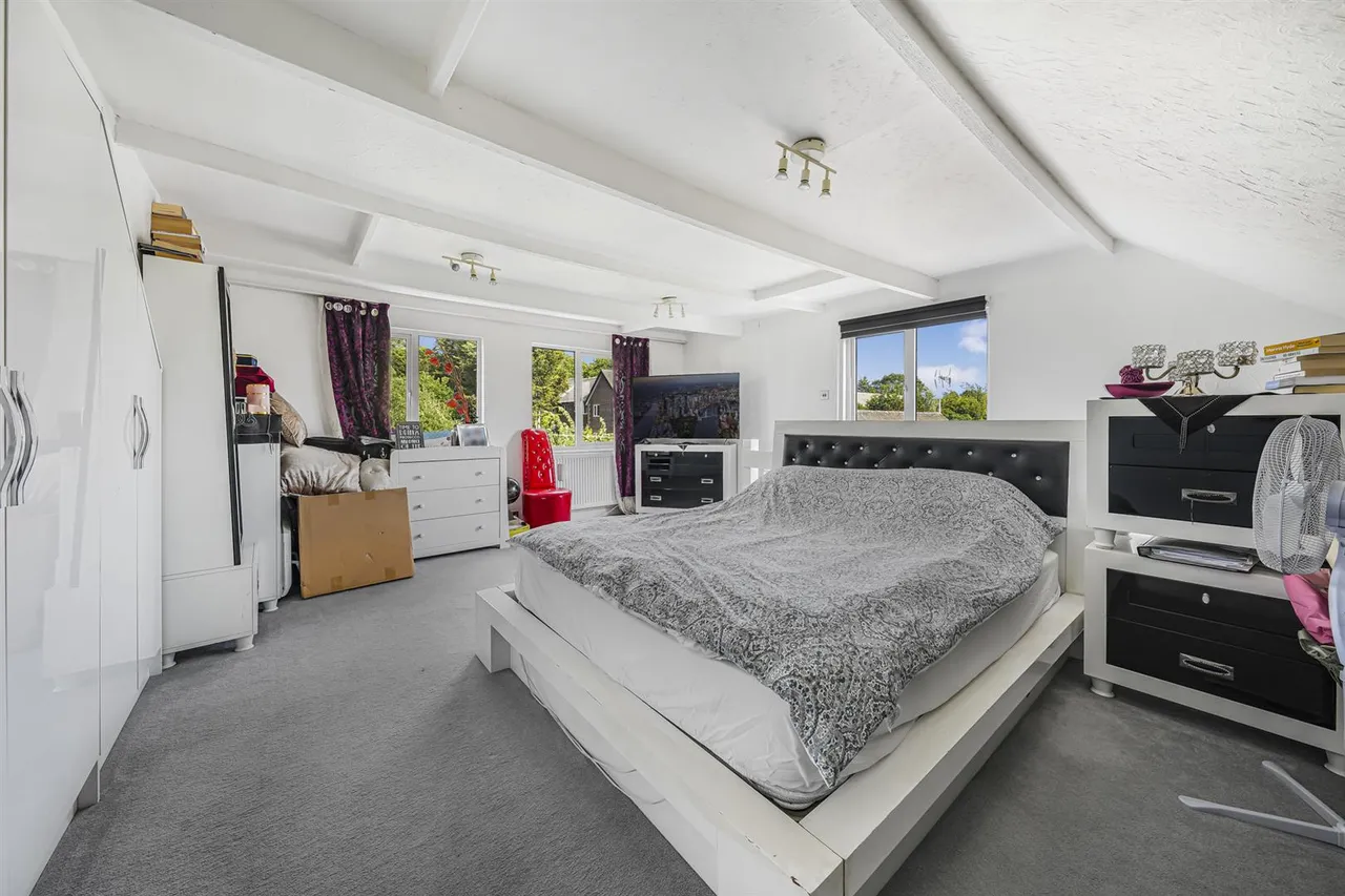Sewardstone Road, Chingford, E4 7PY, photo 19