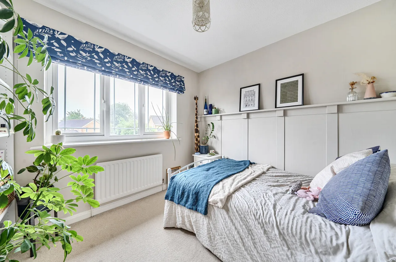 Worcester Crescent, Willand, EX15, photo 13