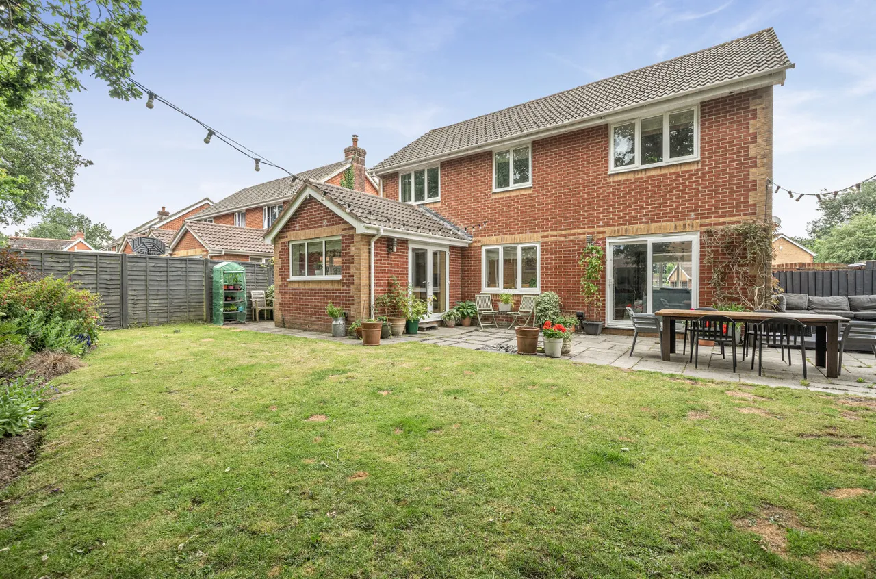 Worcester Crescent, Willand, EX15, photo 8