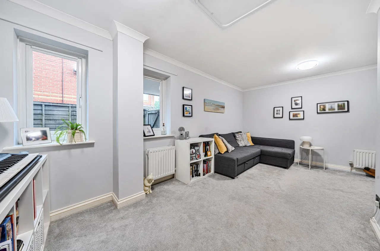 Worcester Crescent, Willand, EX15, photo 19