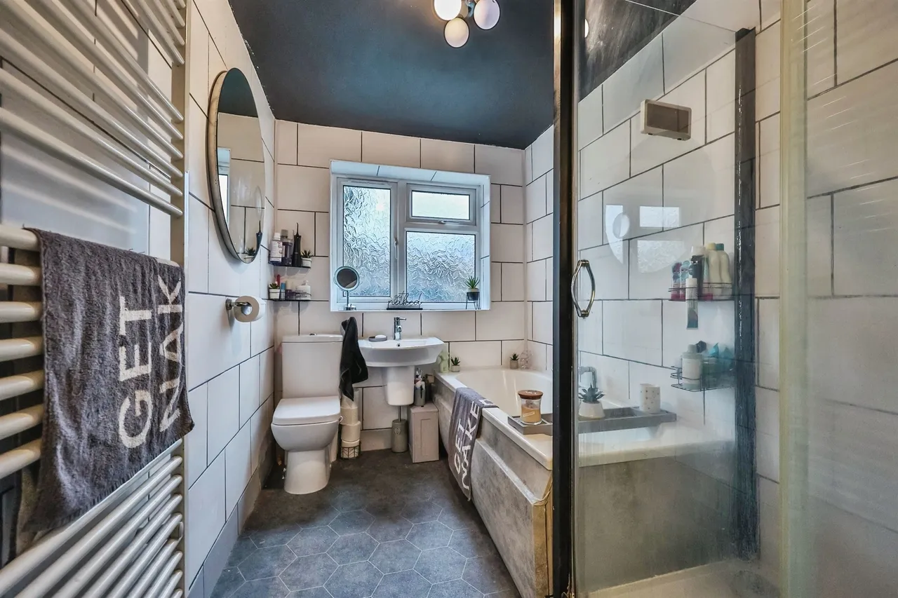 Nuthall Road, Nottingham, NG8, photo 12