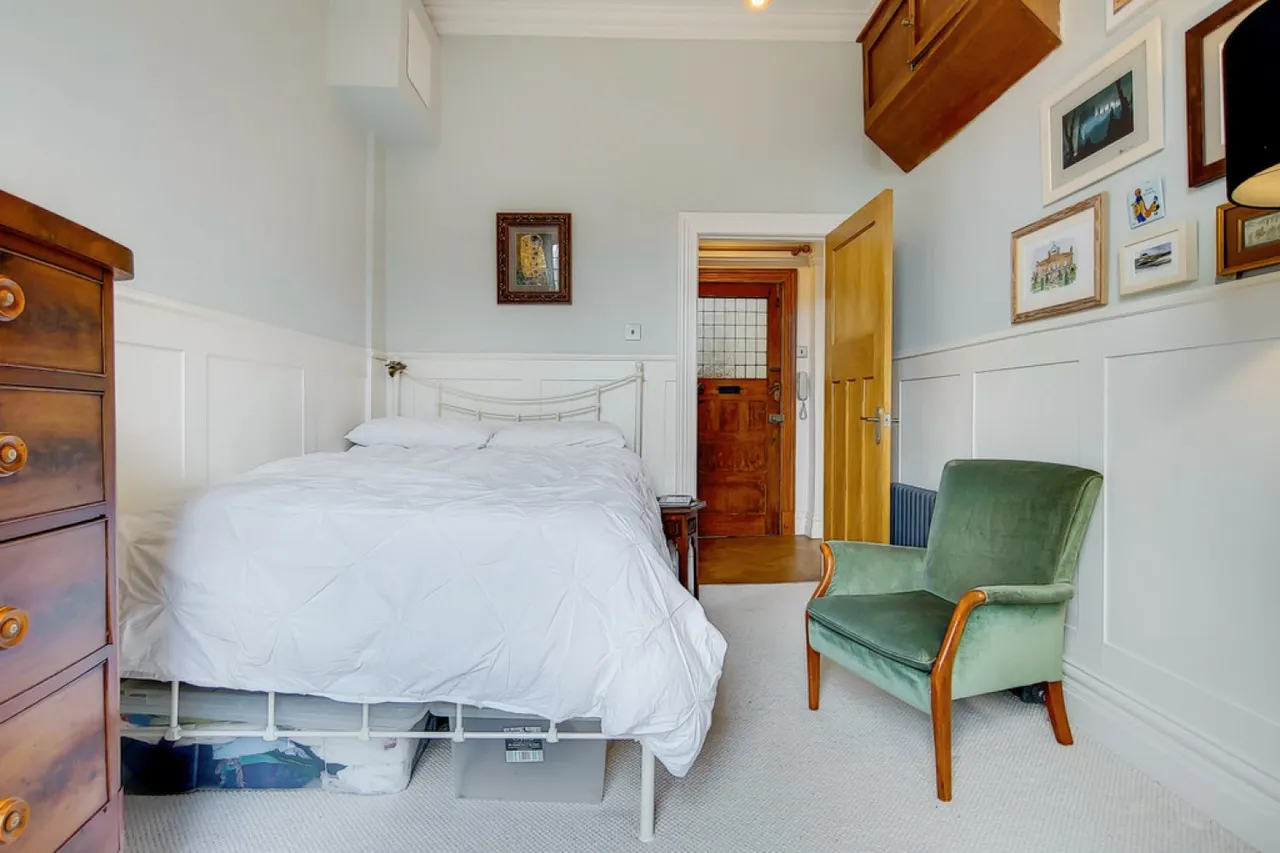 Lawrie Park Road, 79 Lawrie Park Road, Sydenham, London, photo 9