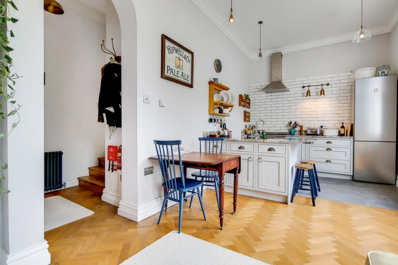 Lawrie Park Road, 79 Lawrie Park Road, Sydenham, London, photo 5