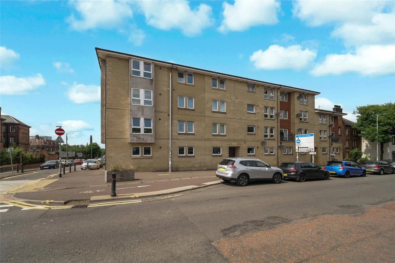 2 bed flat for sale, Victoria Road, Glasgow, G42
