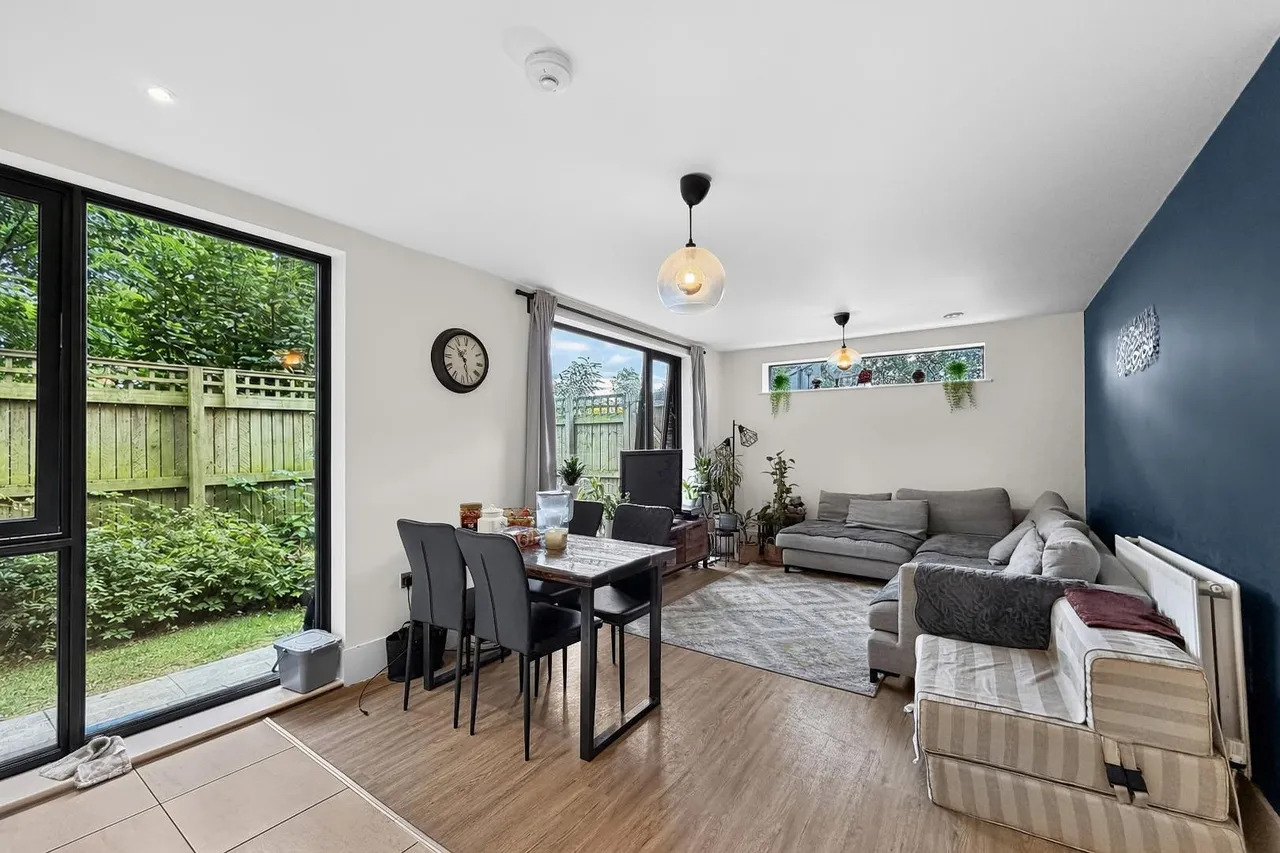 11 Etchells Road, West Timperley, Cheshire WA14 5AA, photo 2