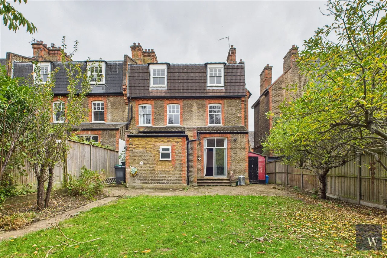 Kirkstall Road, London, SW2, photo 7