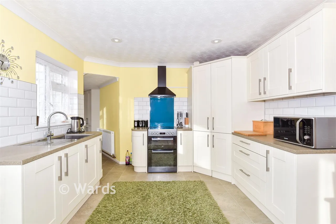 Nursery Avenue, Bearsted, ME14, photo 5