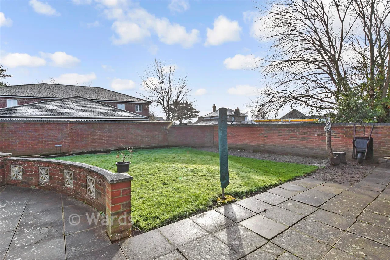 Nursery Avenue, Bearsted, ME14, photo 9