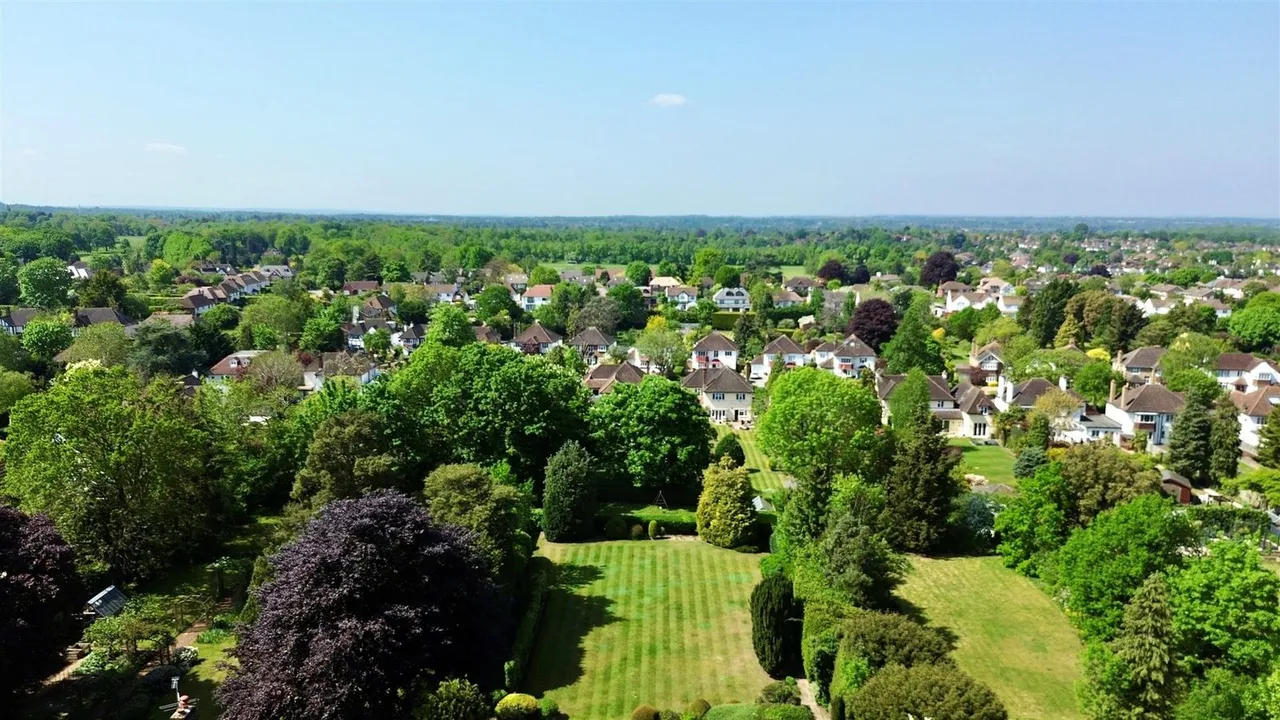Shirley Avenue, South Cheam, SM2, photo 29