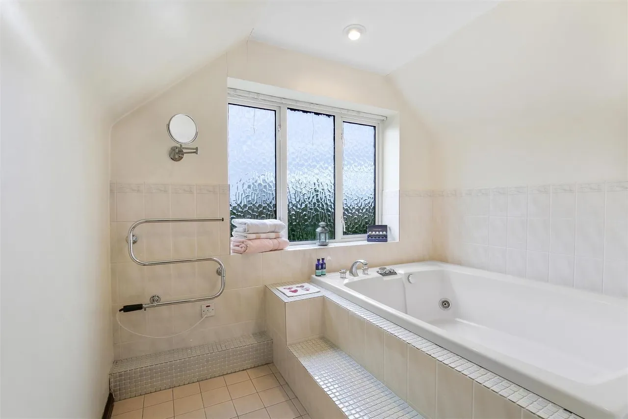 Shirley Avenue, South Cheam, SM2, photo 30