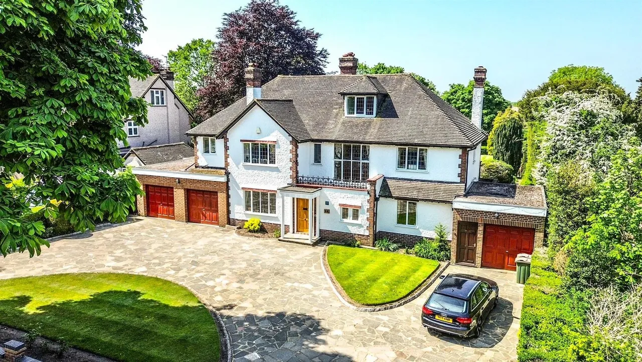 Shirley Avenue, South Cheam, SM2, photo 33
