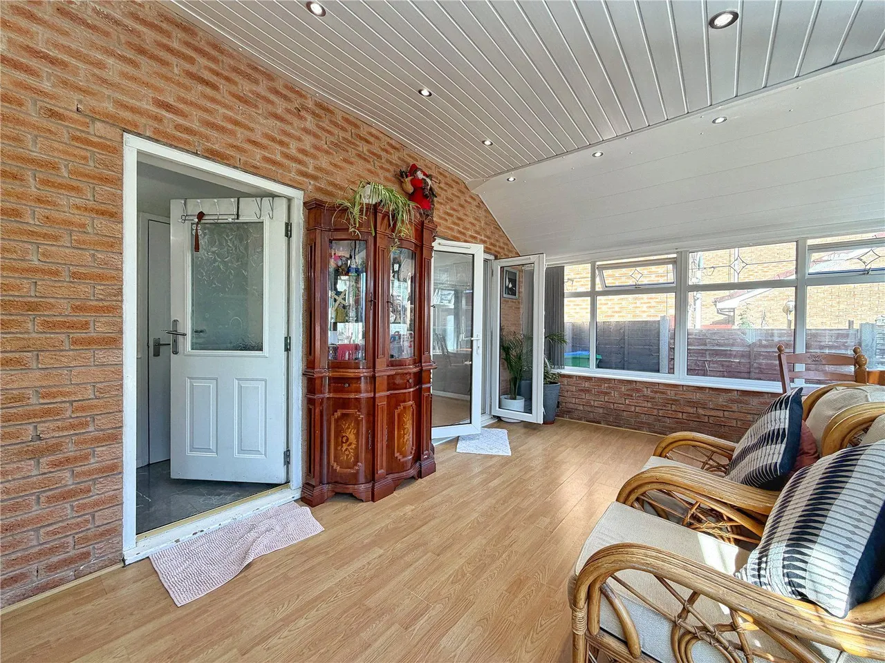 Hazelhurst Drive, Gladewood, M24, photo 11