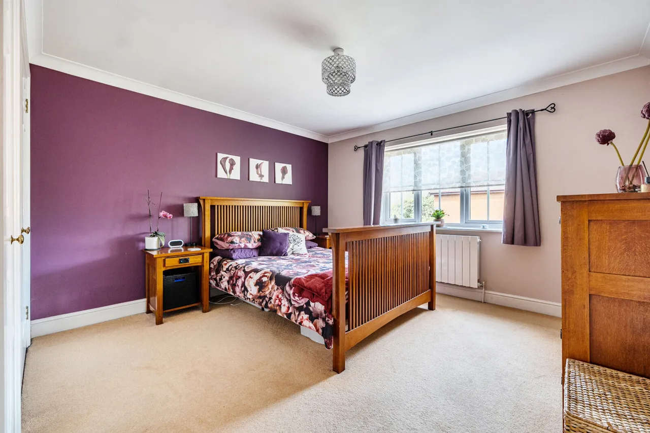 East Park Farm Drive, Charvil, RG10, photo 11