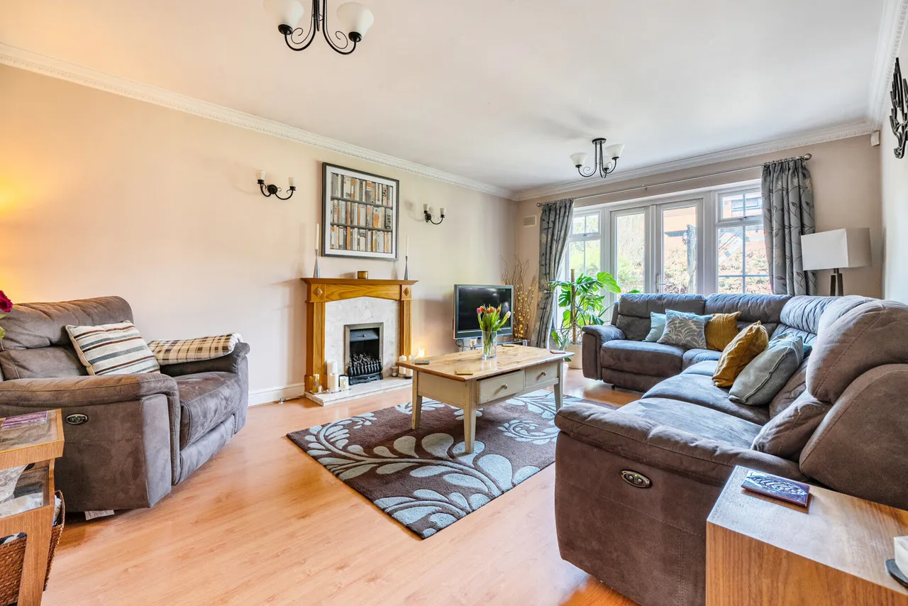 East Park Farm Drive, Charvil, RG10, photo 10