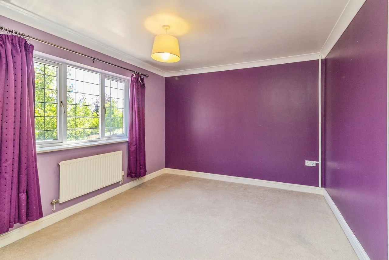 Redland Drive, Loughton, Milton Keynes, Buckinghamshire, MK5, photo 14