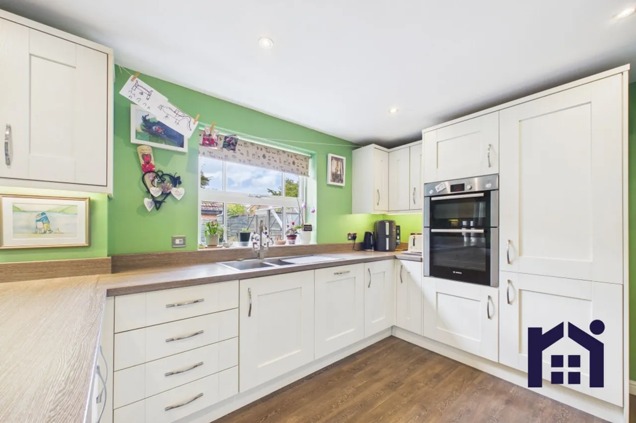 Carnoustie Drive, Euxton, Chorley, PR7 6FR, photo 8