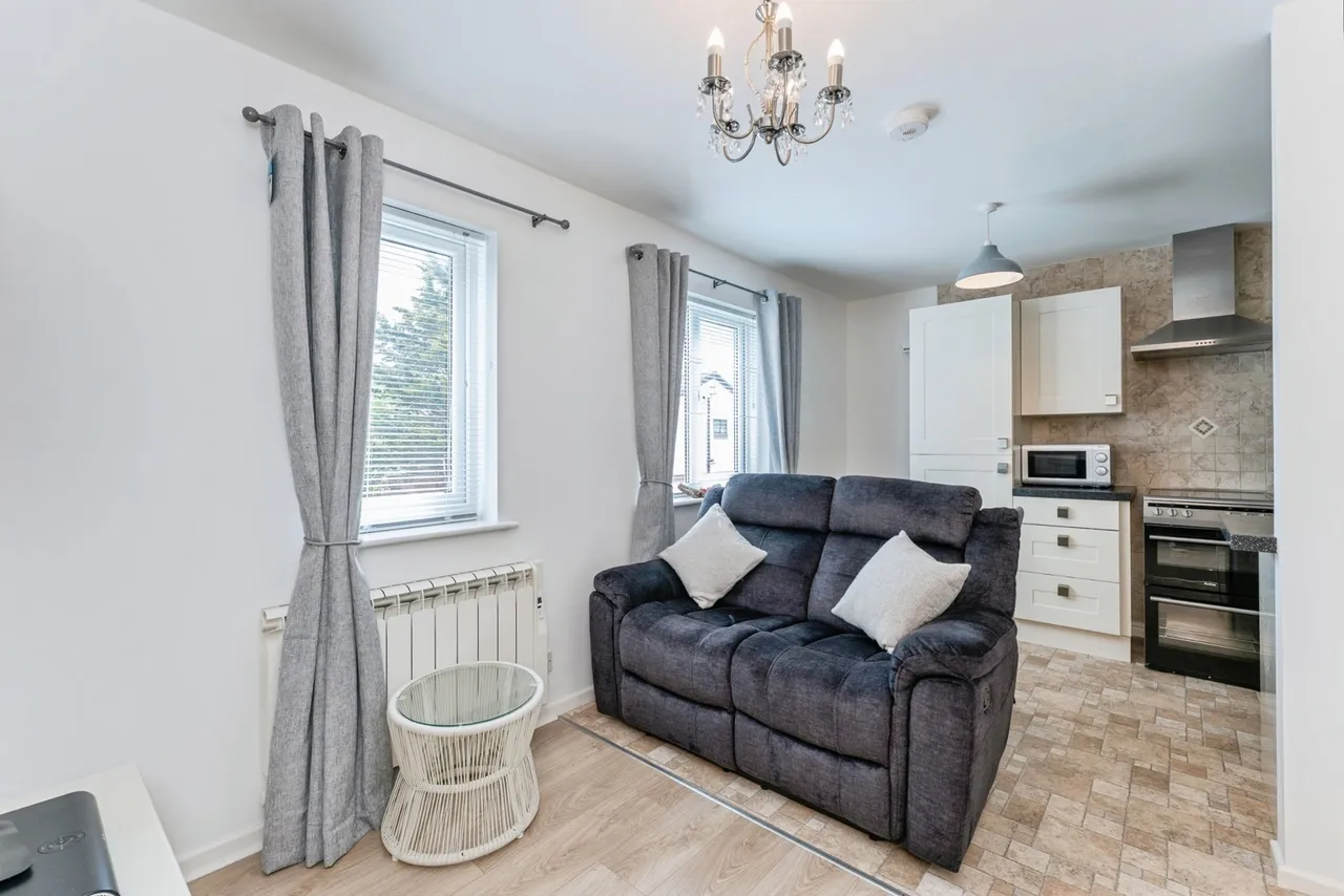 Lon Ceiriog, Prestatyn, LL19, photo 3