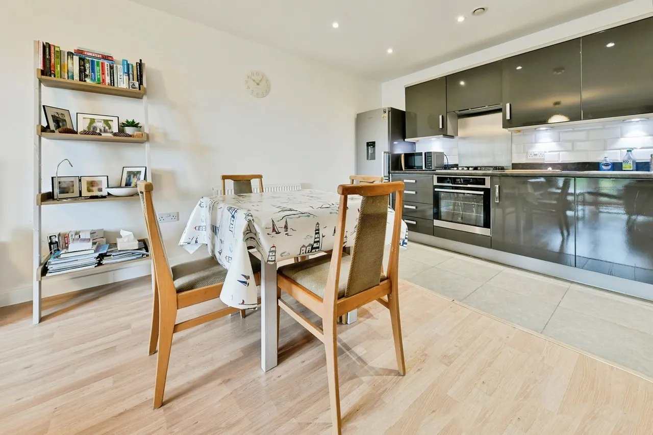 Noble Court, Drury Lane, Stevenage, Hertfordshire, SG1, photo 8