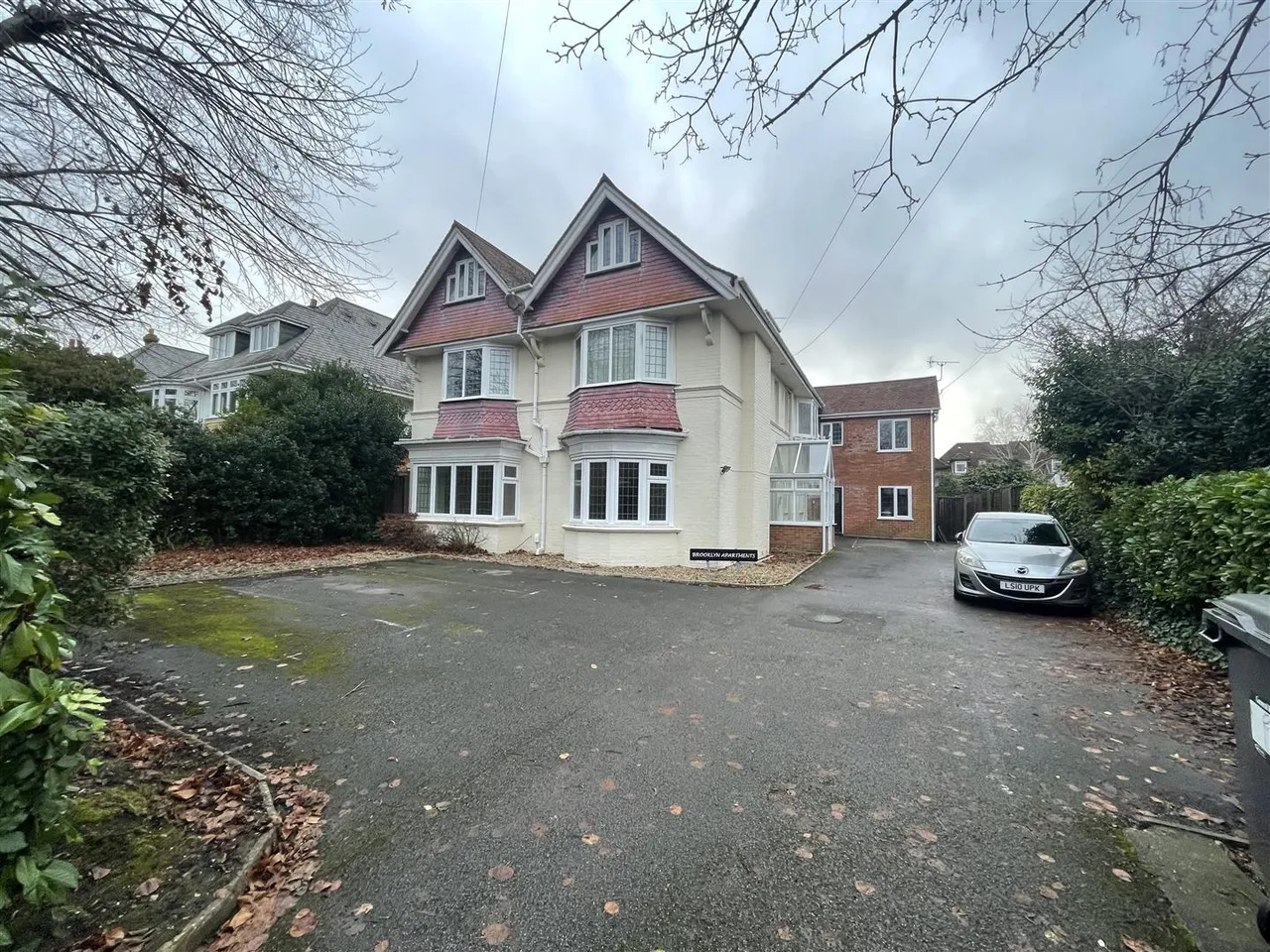 2 bed flat for sale — 15 Portchester Road Charminster Bournemouth Dorset BH8 8JT