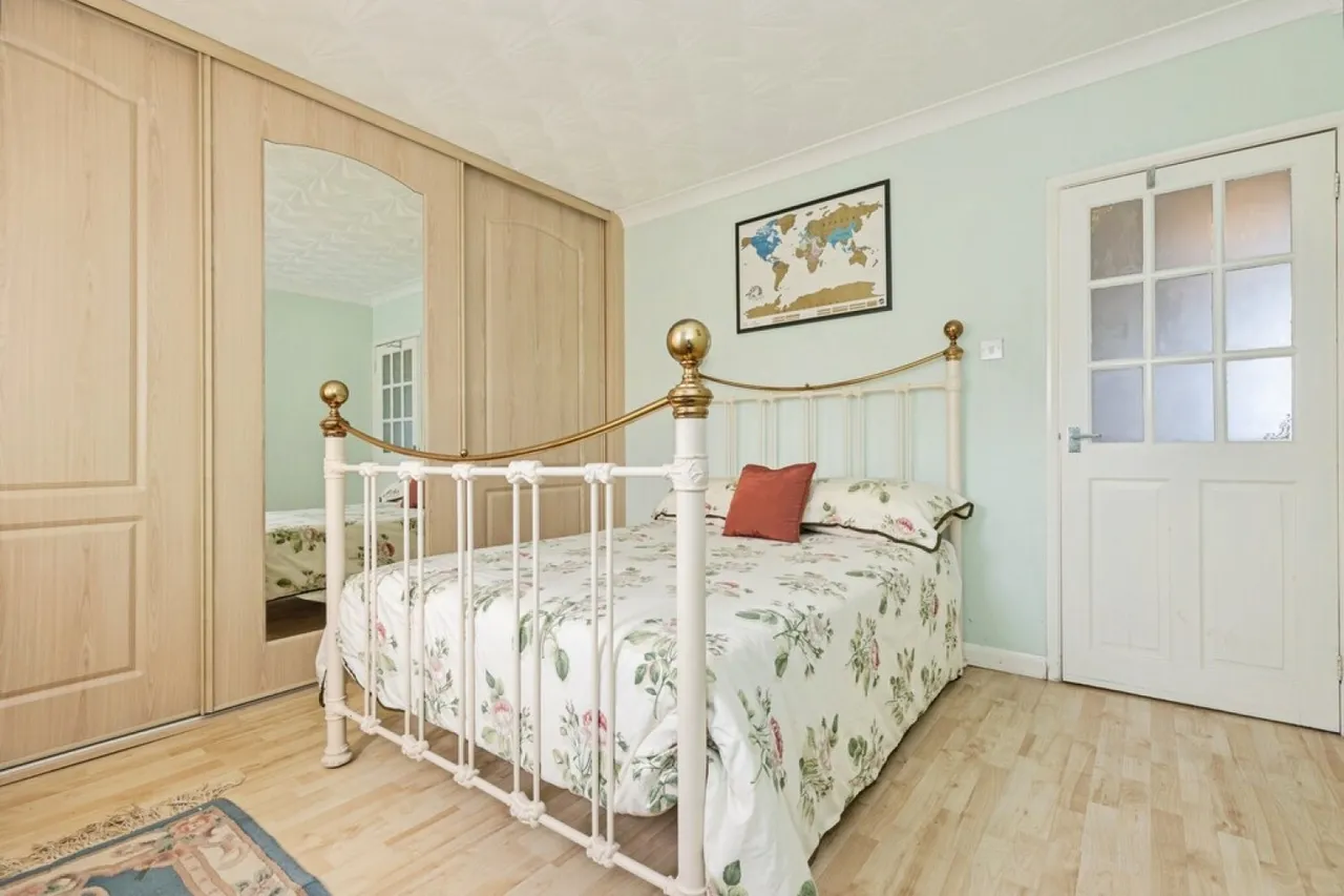 Garden Crescent, Castle Donington, DE74, photo 10
